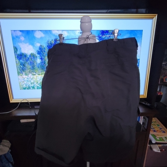 Wrangler cargo shorts mens size 40 - Picture 2 of 7